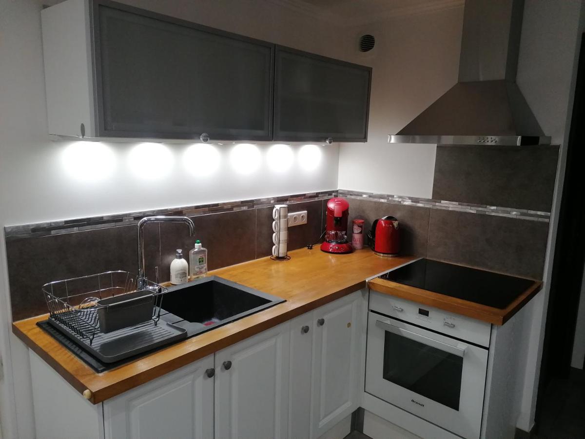 Charmant Appartement T2 Dans Villa Avec En Supplement Spa Exterieur De Mai A Septembre Laveyron Exterior foto